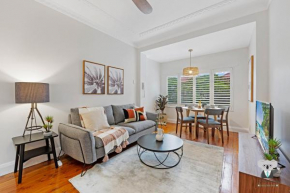 KOZYGURU Centennial Park Tranquil Stylish 2 Bedroom APT NCP005